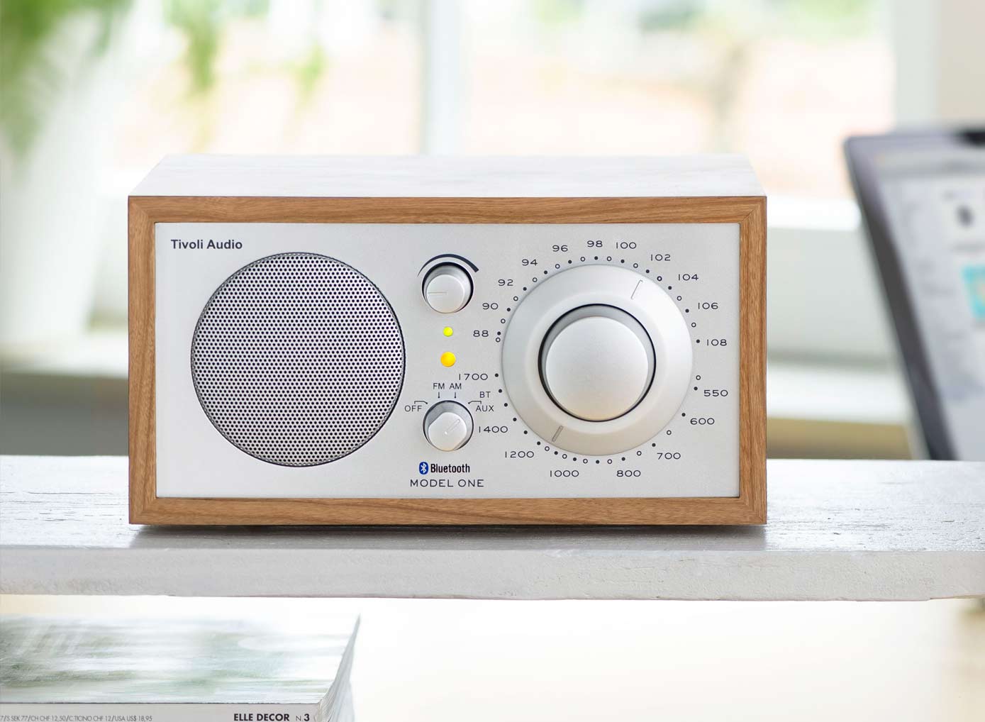 My radio is crackling or won't hold station Tivoli Audio New Zealand